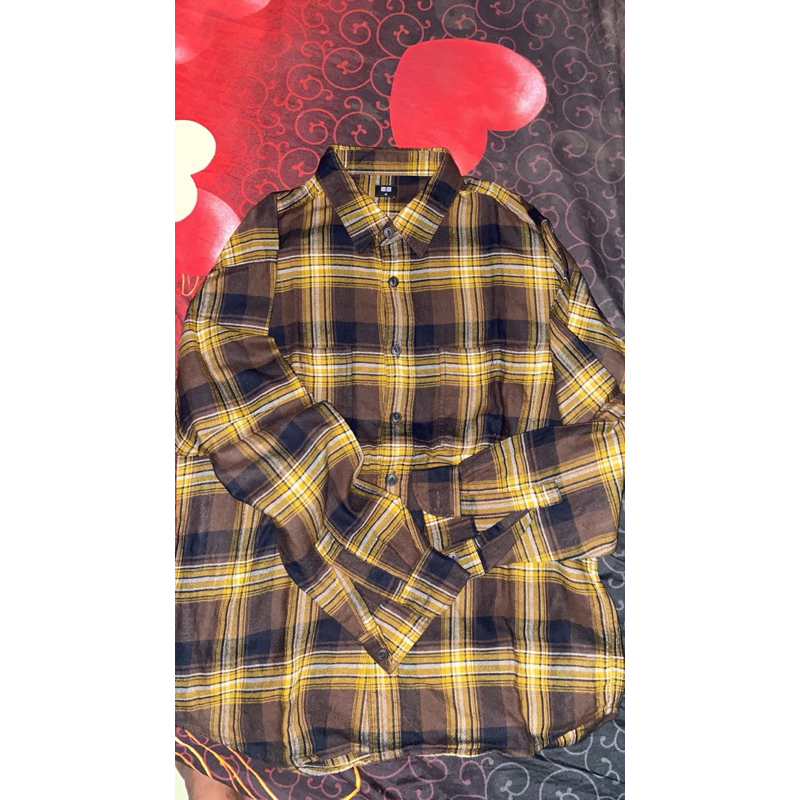 kemeja flannel uniqlo