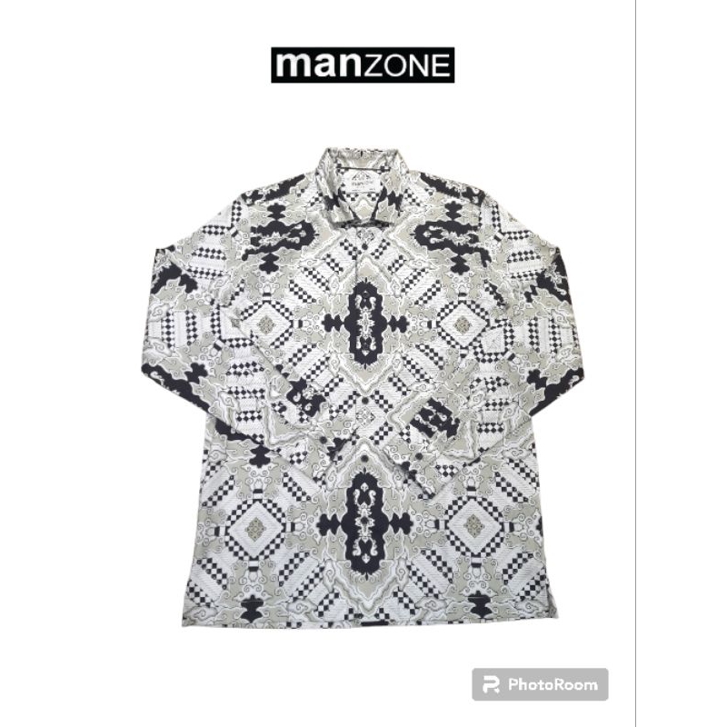 batik Manzone