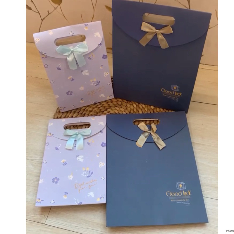 

PAPER BAG PREMIUM