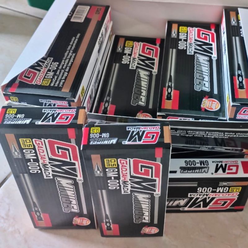 

Bulpen Gel Hitam isi 12 pcs / bulpen minigel GM-006 / bulpen