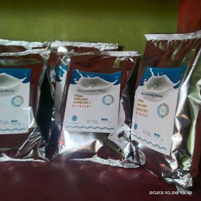 

Paket Susu Kambing Etawa Premium