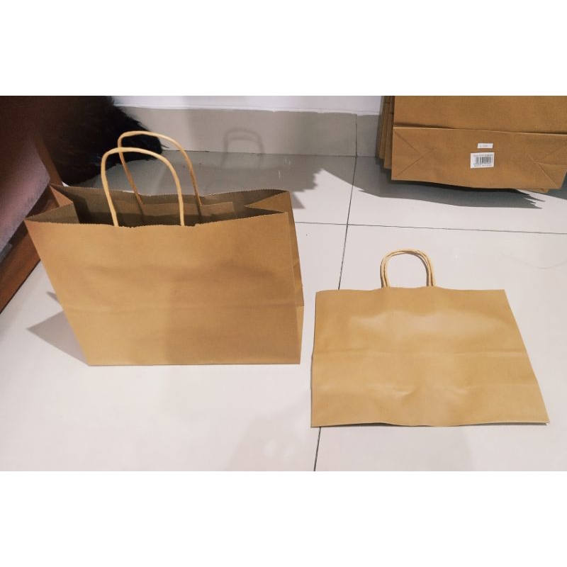 

Paperbag Coklat Polos ukuran 31,5x25x11,5cm