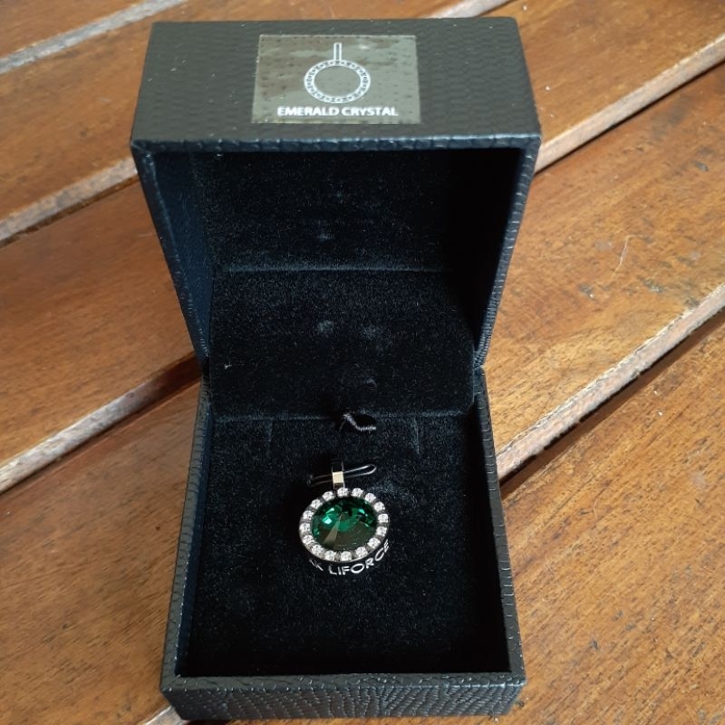 Preloved KK Liforce Emerald Crystal