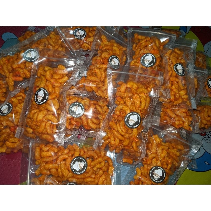 

MAKARONI BANTET - MAKARONI BANTET PEDAS - KRIWIL BANTET