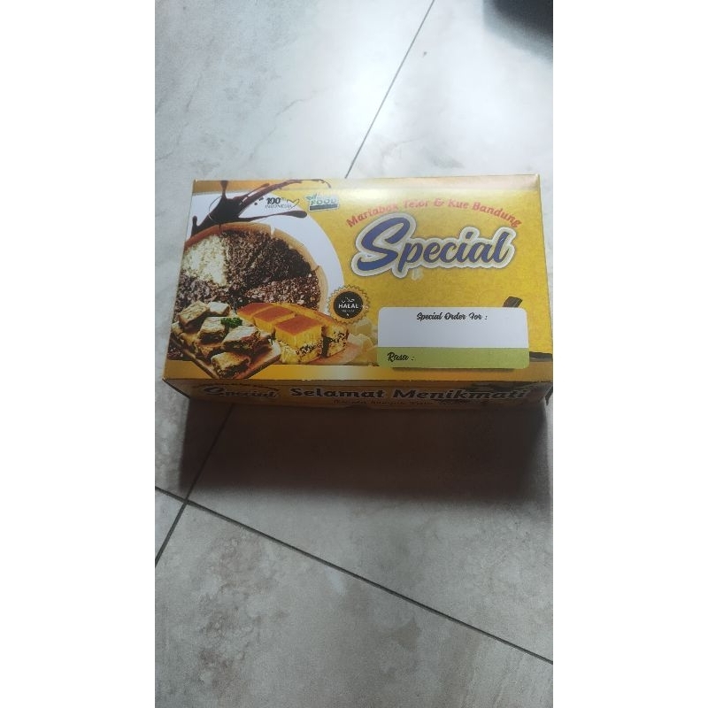 

KARDUS BOX MARTABAK TELOR/MANIS 50PCS