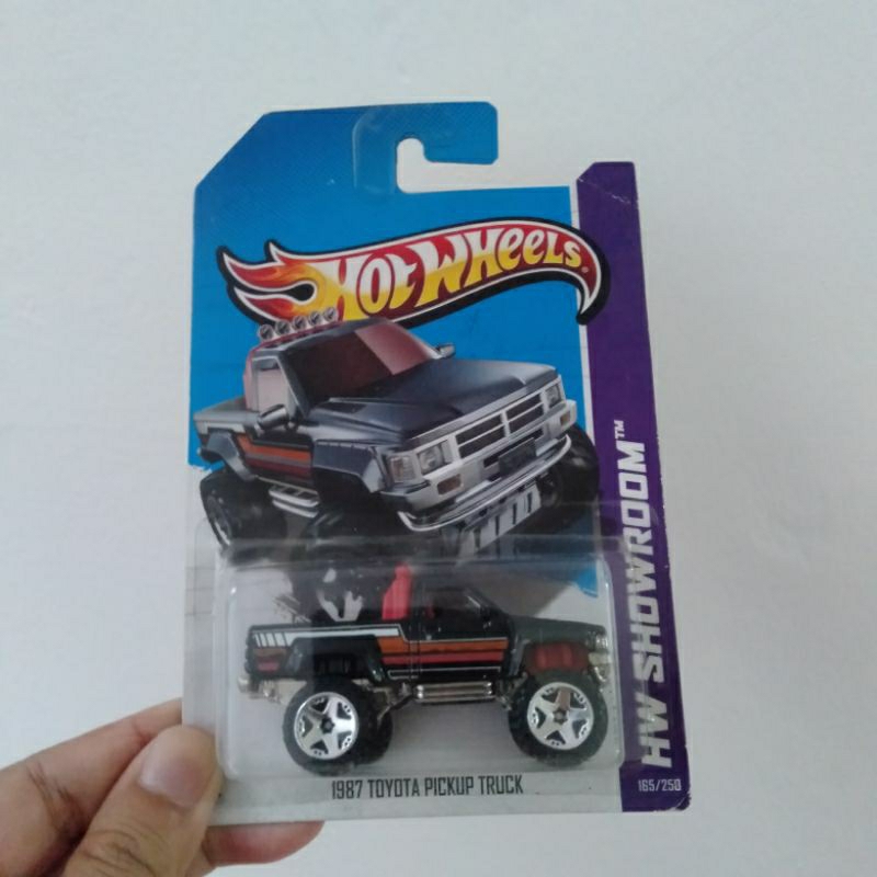 Hotwheels toyota pickup truck 1987
