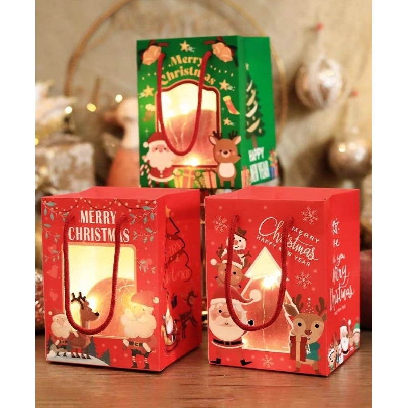 

paper bag natal 2023 christmas xmas kecil mini sedang kantongan kado hadiah natal lucu unik tas kado natal packaging bisa cod