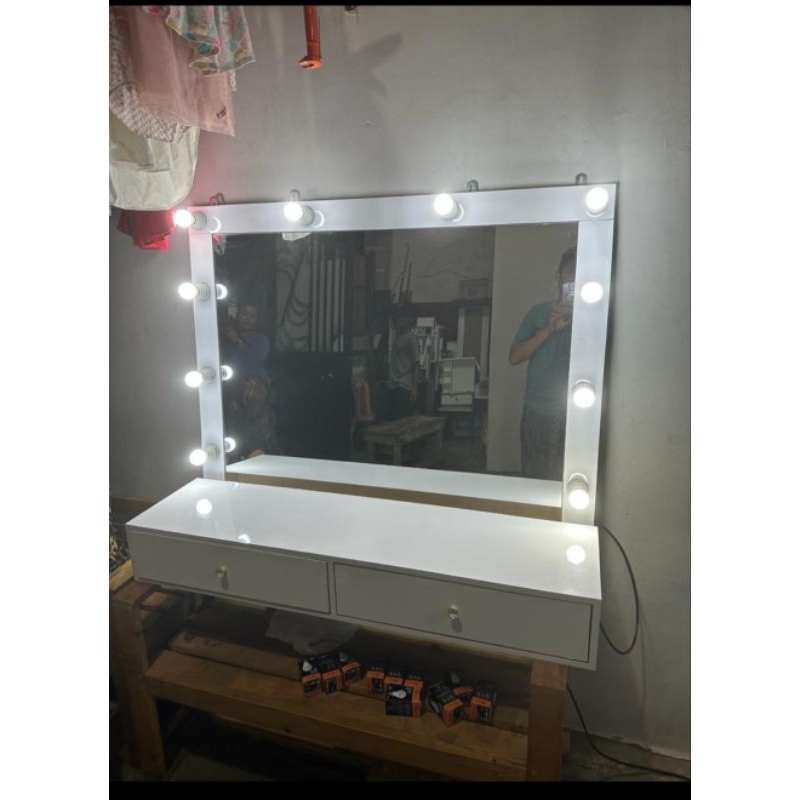 MEJA RIAS GANTUNG ESTETIK PLUS LAMPU LED