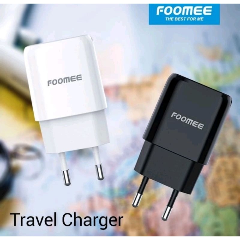 Batok Travel Charger Foomee