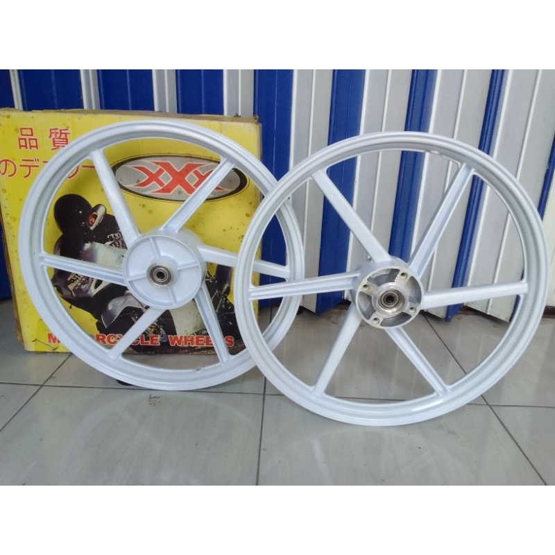 velg bintang velg balok Honda Supra fit new/ Revo lama