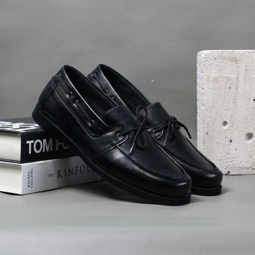 Sepatu Pantofel Formal Docmart Low Kerja Pria Original Handmade - DREAM MATIC