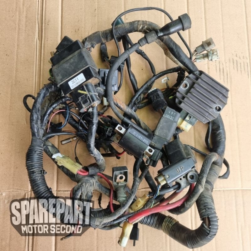 Pengapian kelistrikan eccu ecu cdi ecm kabel body regulator kiprog kiprok vixion lama old kode 3c1 3