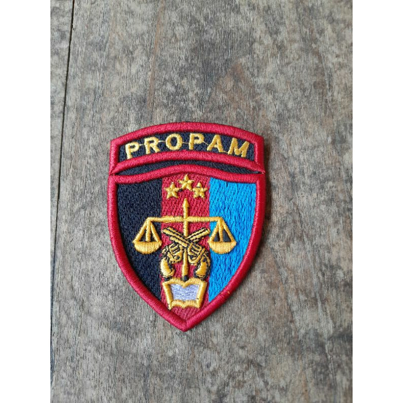 logo propam polri timbul 3D