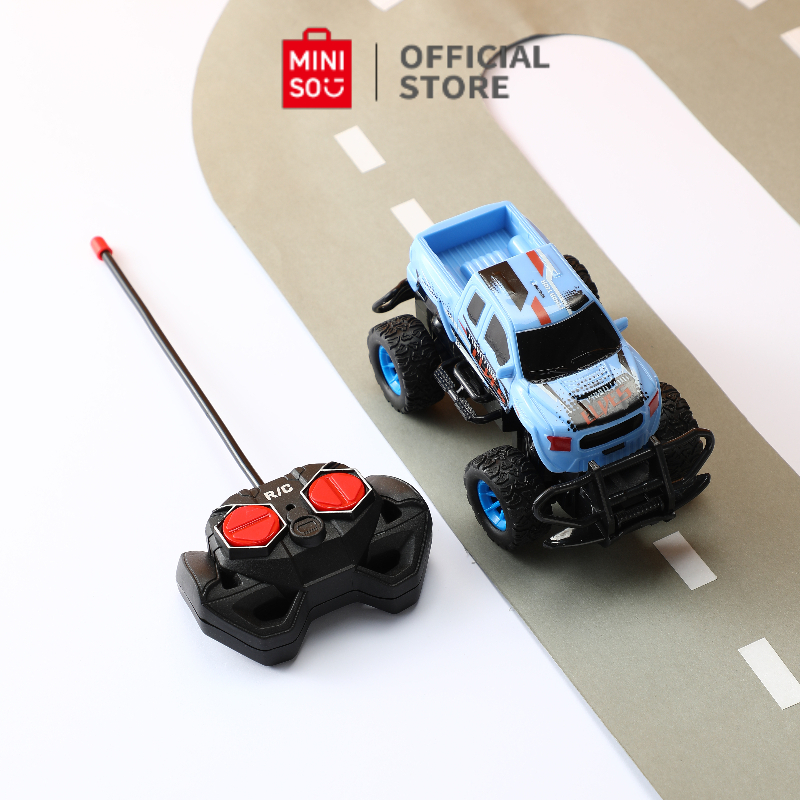 MINISO Vehicle models 27MHZ Four-Direction Off-Road Vehicle kids toys collection birthday gift  Cond