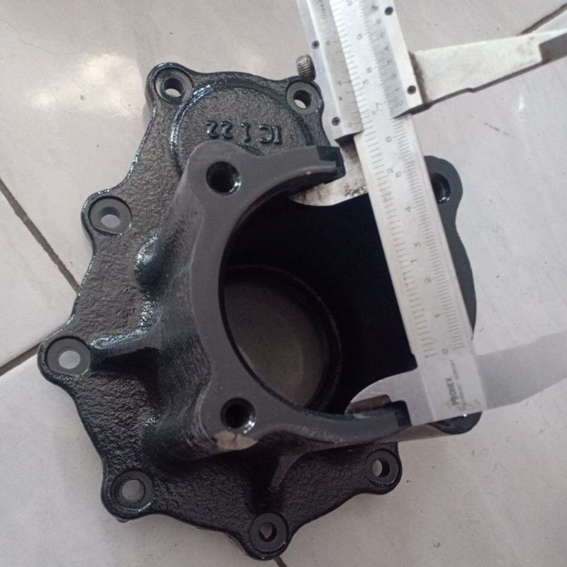 WHEEL SHAFT CASE / RUMAH AS RODA TRAKTOR YANMAR MODEL REVO, YST PRO XL dan Yst pro old DLL