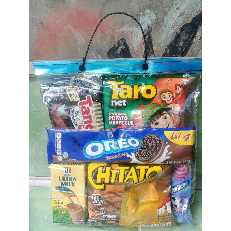 

paket Snack ultah/Snack ulangtahun/Snack ulangtahun murah/Snack murah/bingkisan ultah murah