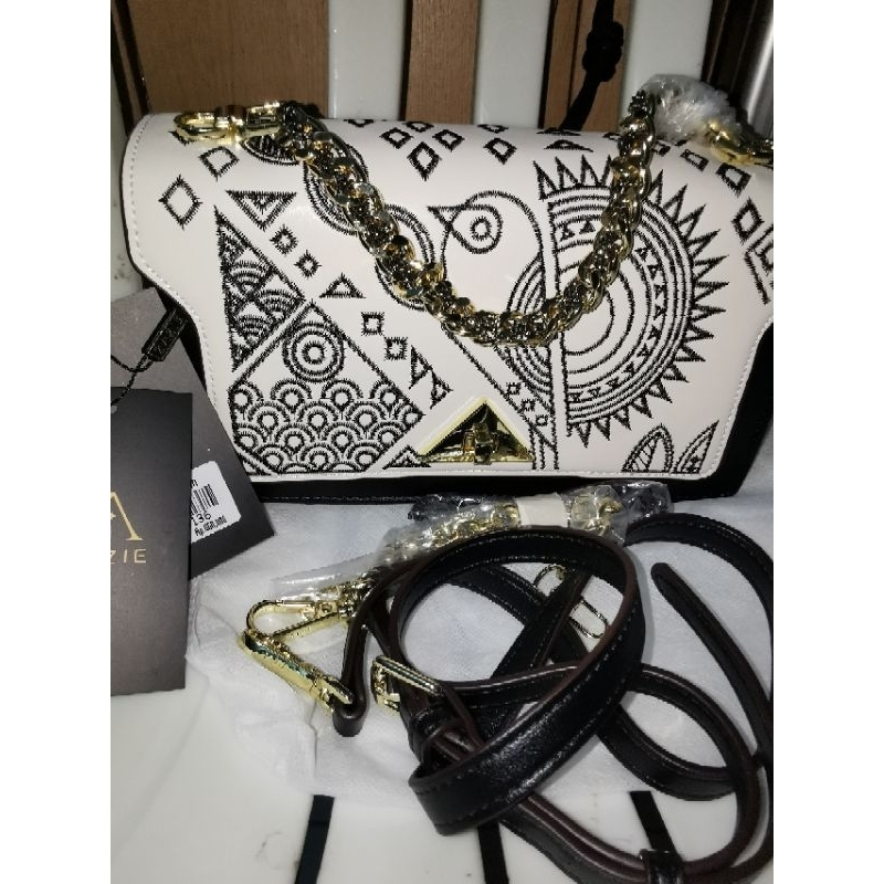 Sling Bag Tas selempang ORIGINAL ZAZIE limited edition (BRAND NEW)