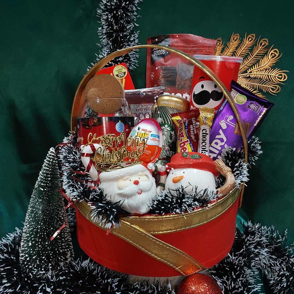 

JOY's Christmas Hampers