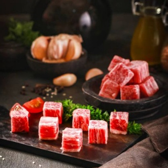 

Wagyu Saikoro Meltique Beef Cubes Daging Sapi Kotak Dadu 250grm