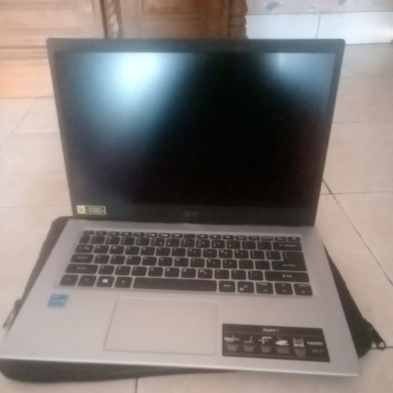 Acer Aspire 5