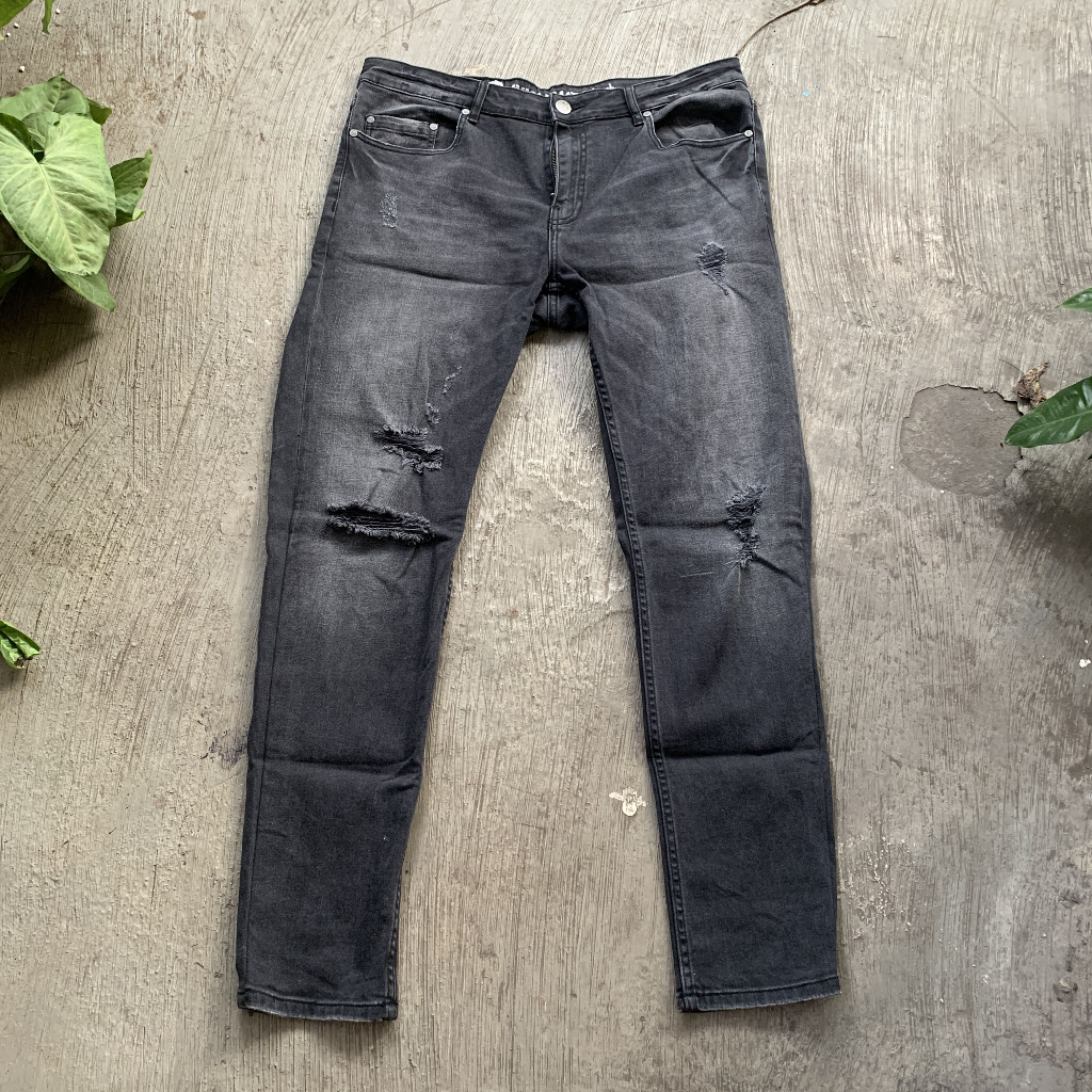 Juice Ematic Denim Slave 1804 Black Washed Size 38 Slim Fit | Long Ripped Jeans Hitam Pria