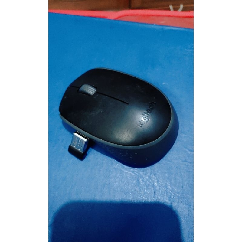 Mouse Wireless Logitech M170 Bekas