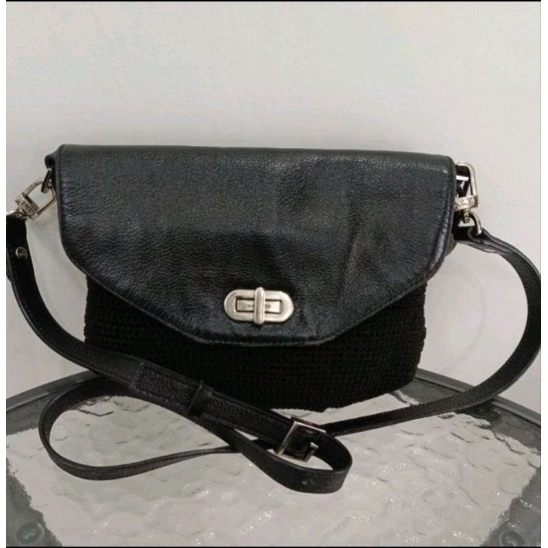 tas dowa preloved hitam