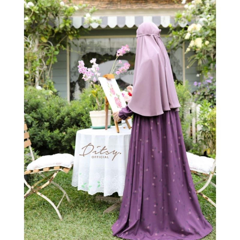 Ditsy October 2023 - Ravenna Plum XXXL