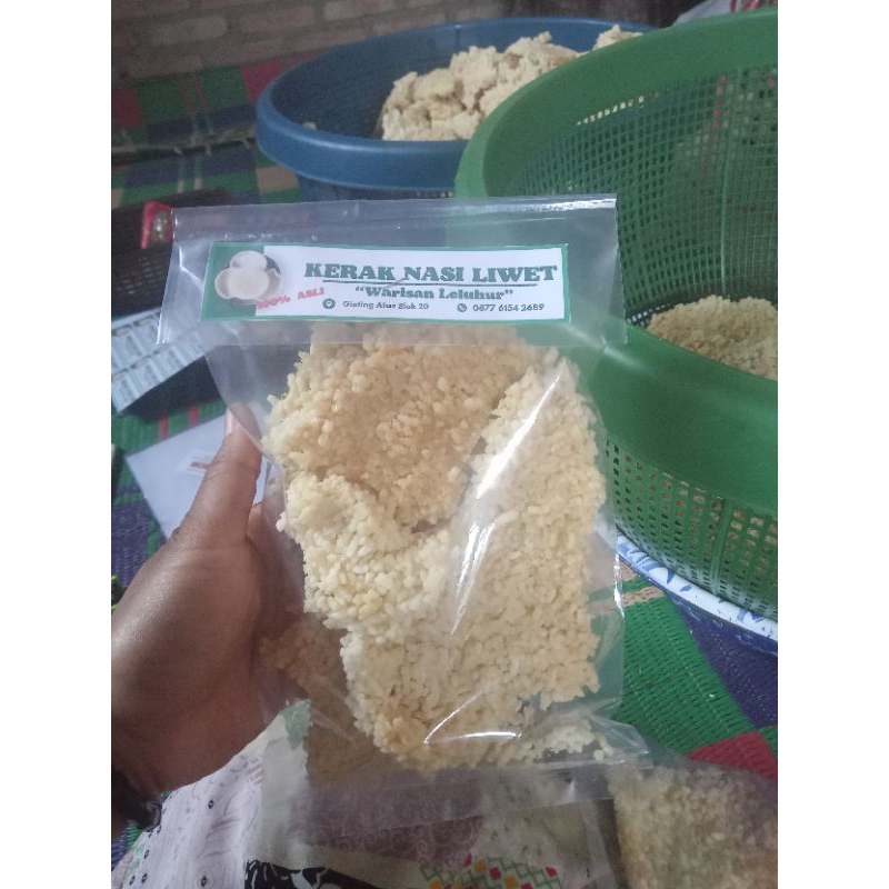 

kerak nasi liwet atau intep