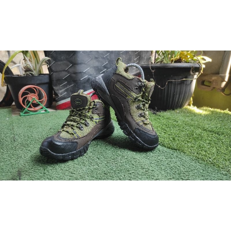 Sepatu Outdoor BFL 2nd Original