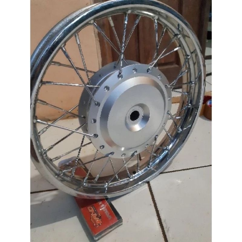 PELEK/VELG BELAKANG SEKEN ORI HONDA BEAT F1