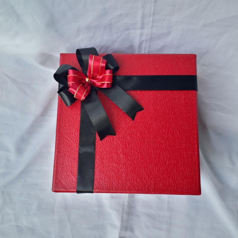 

gift box kotak kado hampers 20x20x10