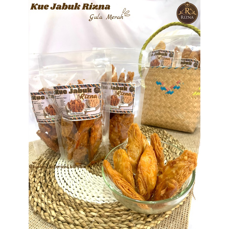 

KUE JABUK GULA MERAH PRODUKSI RIZNA- BARABAI