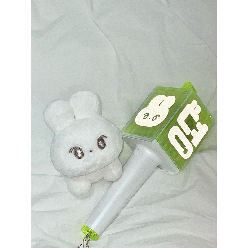 baca deskripsi  DOYOUNG BINKY DOHAENG DOLL NCT