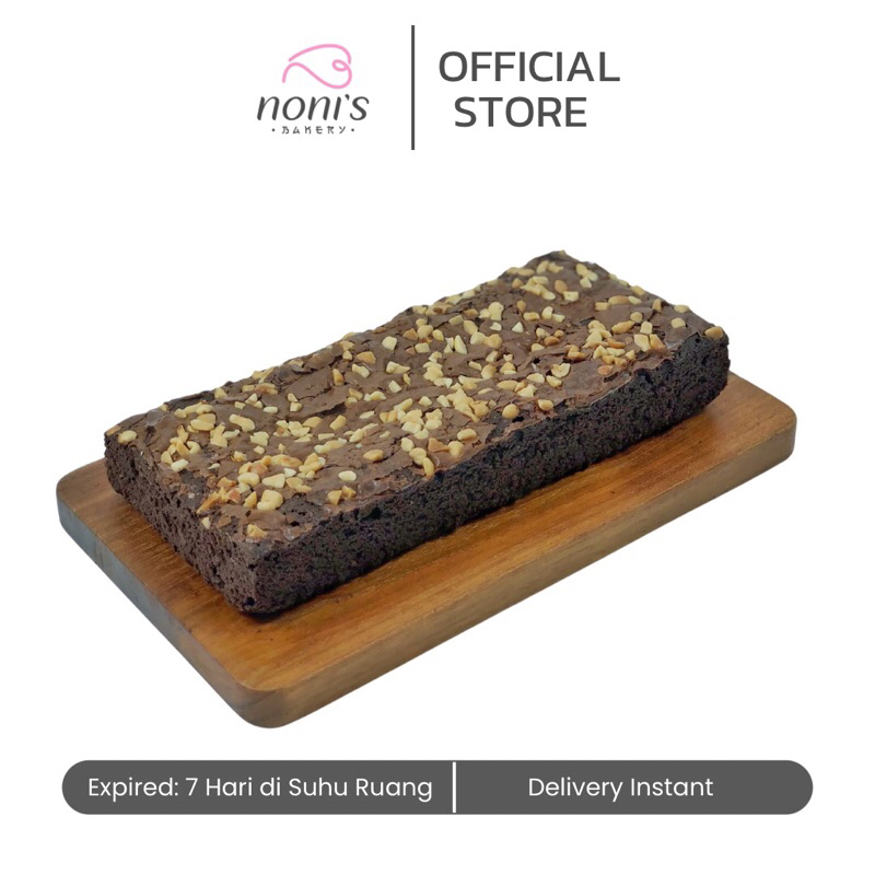 

Brownies Cokelat Panggang Topping Kacang Noni’s Bakery