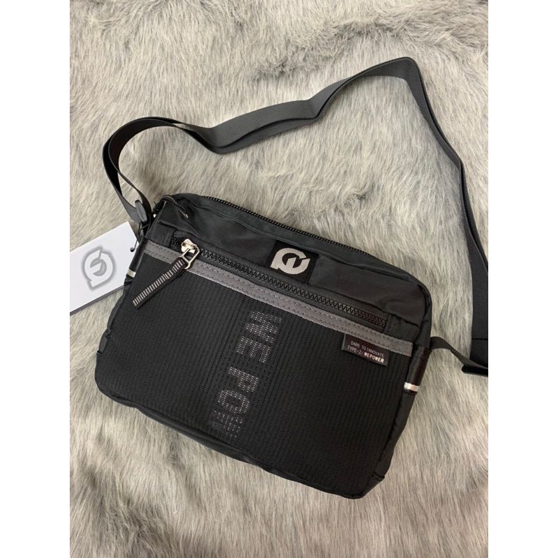 Tas slempang pria We Power 0232