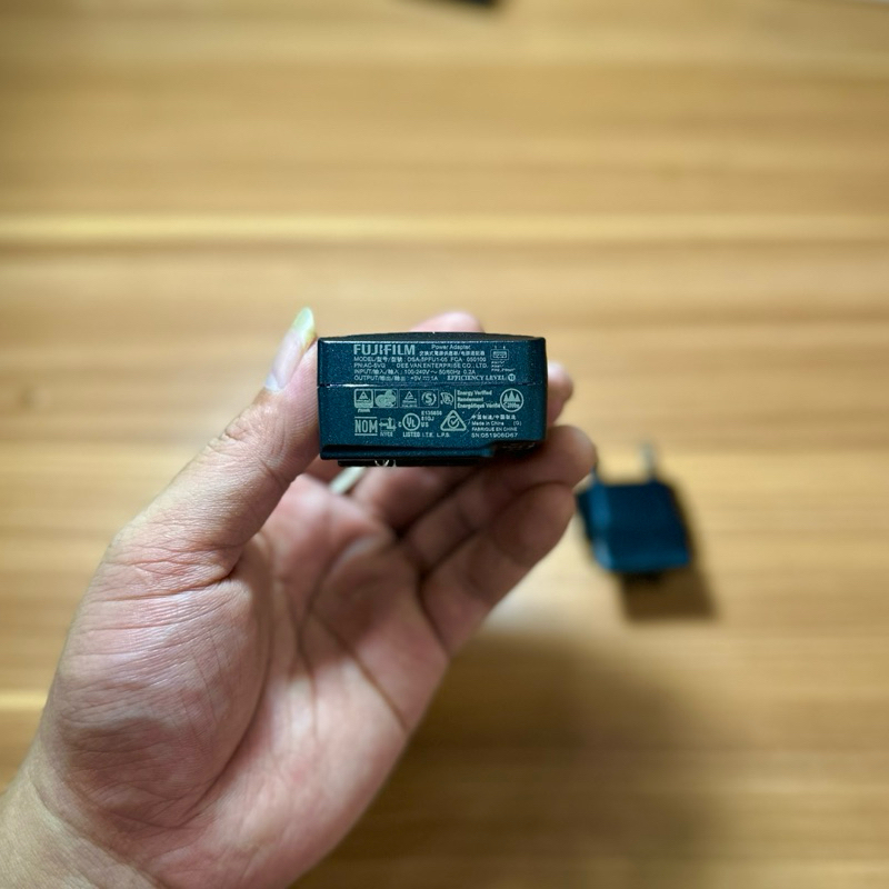 CHARGER FUJIFILM KEPALA CHARGER FUJIFILM ADAPTOR ORIGINAL FUJIFILM