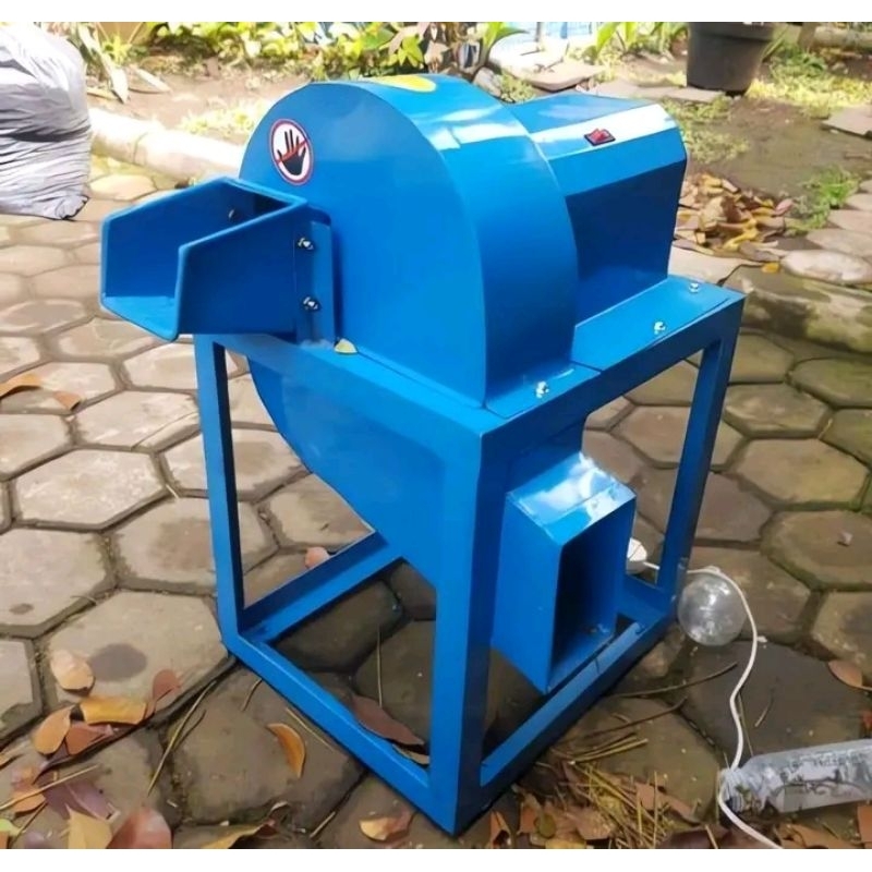 MESIN PENCACAH RUMPUT SAYURAN DAUNAN DAN BATANG PISANG KAPASITAS SEDANG