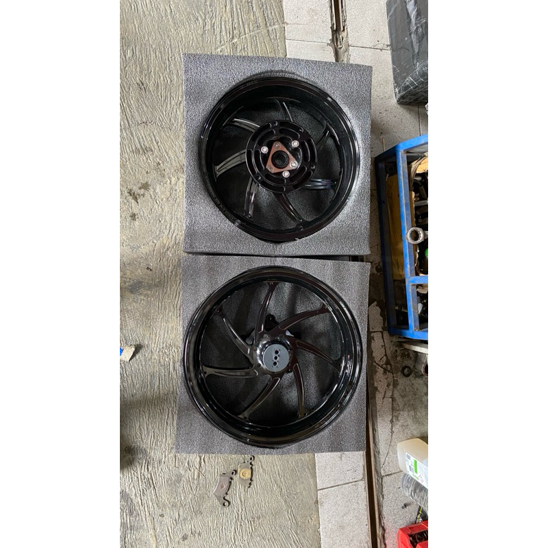 Velg Kendmoto Xmax Hitam