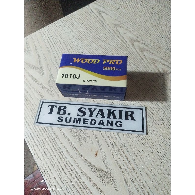 

PAKU STAPLES JENIS U,UK 1010 J,ISI 5000 PCS.