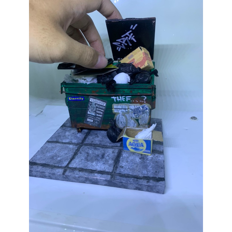 diorama sampah