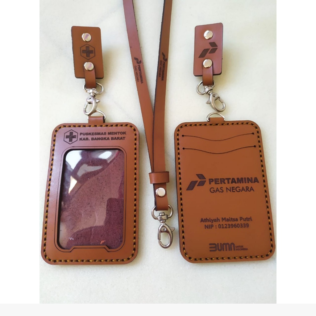 

ID Card Holder Kulit Asli Name tag Kulit Custom
