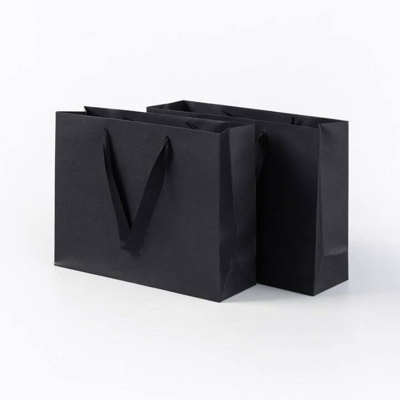 

Paper bag hadiah | Paper bag polos | Paper bag wedding | Gift bag | Kantong hadiah | Paper bag souvenir