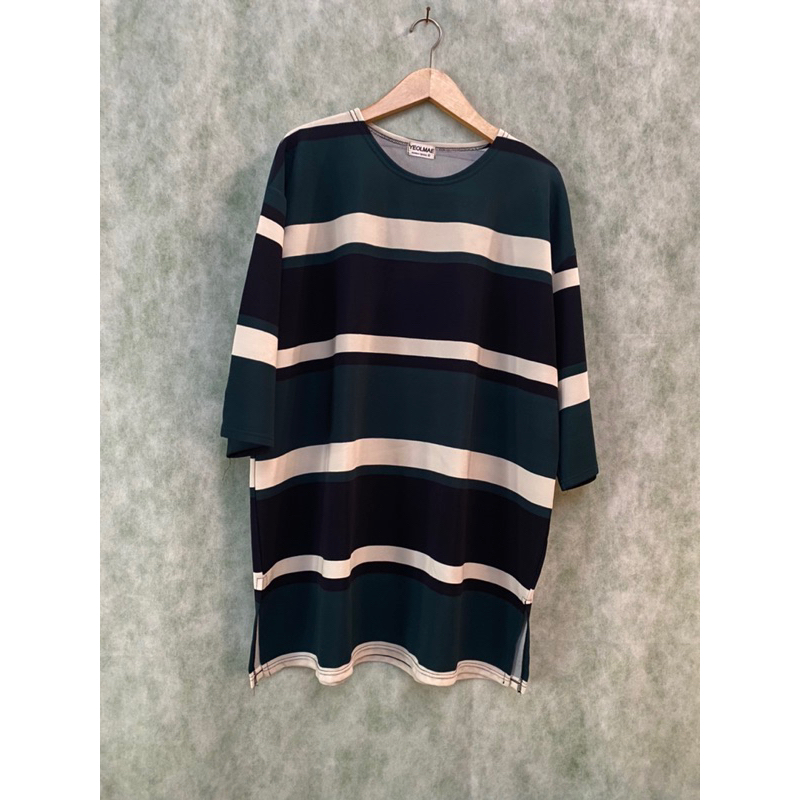Preloved/Thrift Oversized sweater stripe hijau yeolmae Korean Style
