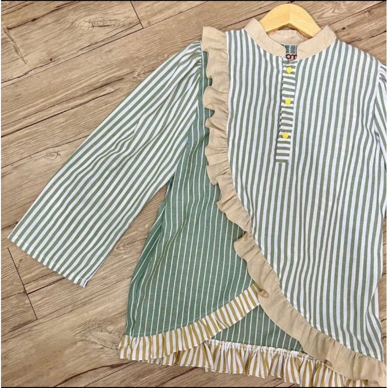 PRELOVED AMOLLES GALLERY