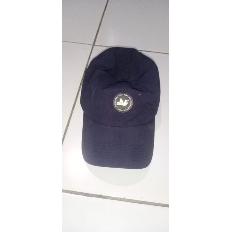 Topi PEACEFUL HOOLIGAN