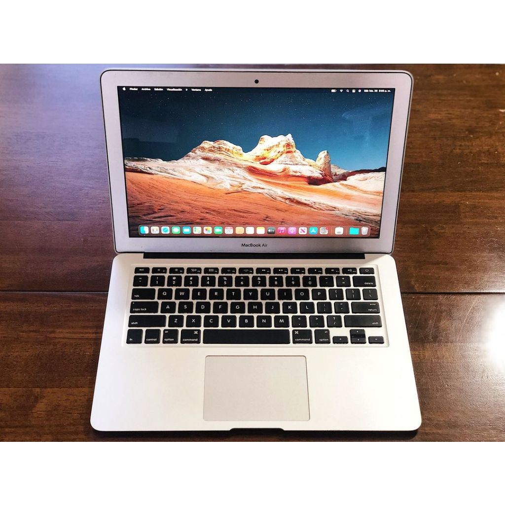 MACBOOK AIR 2017 13 INCH RAM 8 SSD 256GB - SECOND ORIGINAL A1466