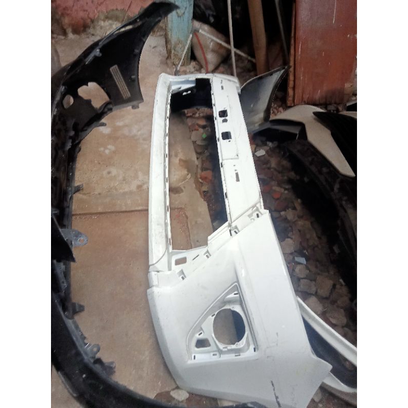 Bemper depan Yaris 2014/2016 lele kosongan
