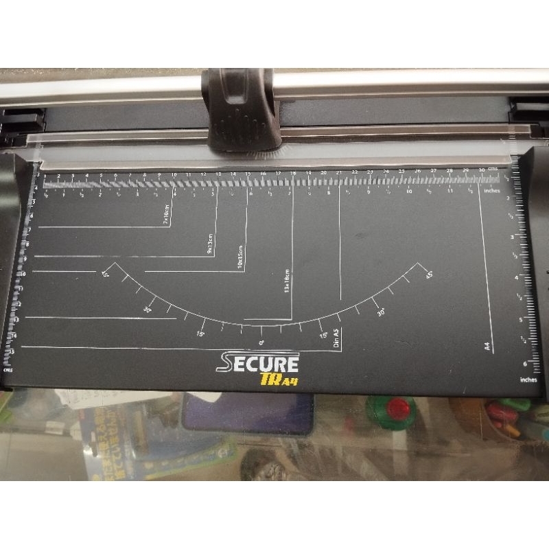 

Paper Cutter Secure TR A4/Pemotong Kertas