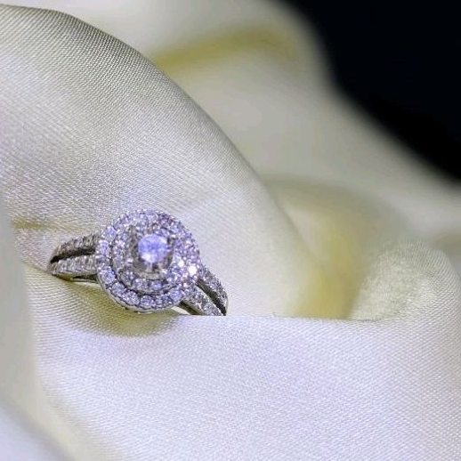 CINCIN EMAS BERLIAN EROPA BERLIAN UTUH CINCIN WANITA - CINCIN EMAS - CINCIN BERLIAN